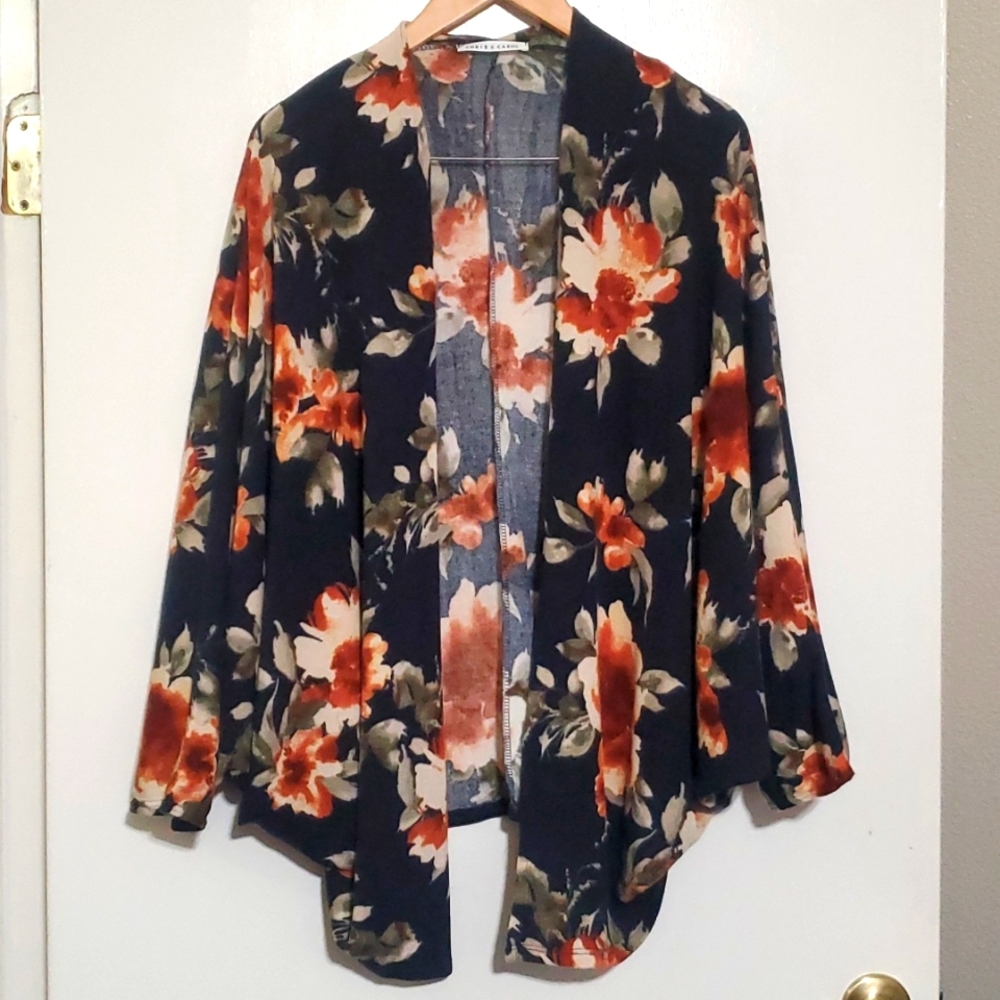 Floral sweater sz Sm